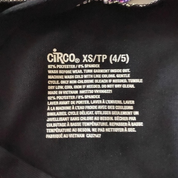 CIRCO-MATCHING SHORTS AND TANK TOP-SIZE 4/5 - Picture 4 of 6